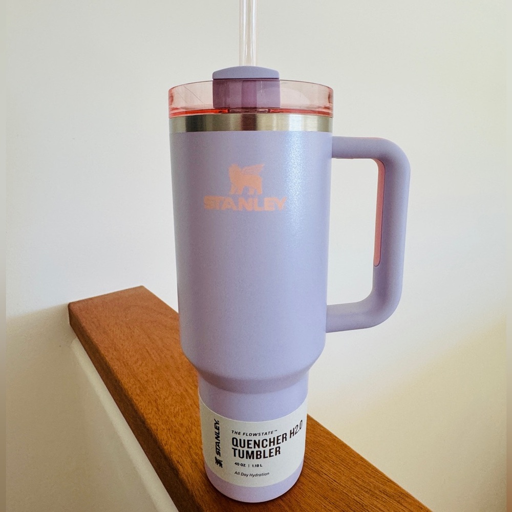 Nordstrom Exclusive - Orchid Glimmer - Stanley 40oz The Quencher H2.0 Flowstate
